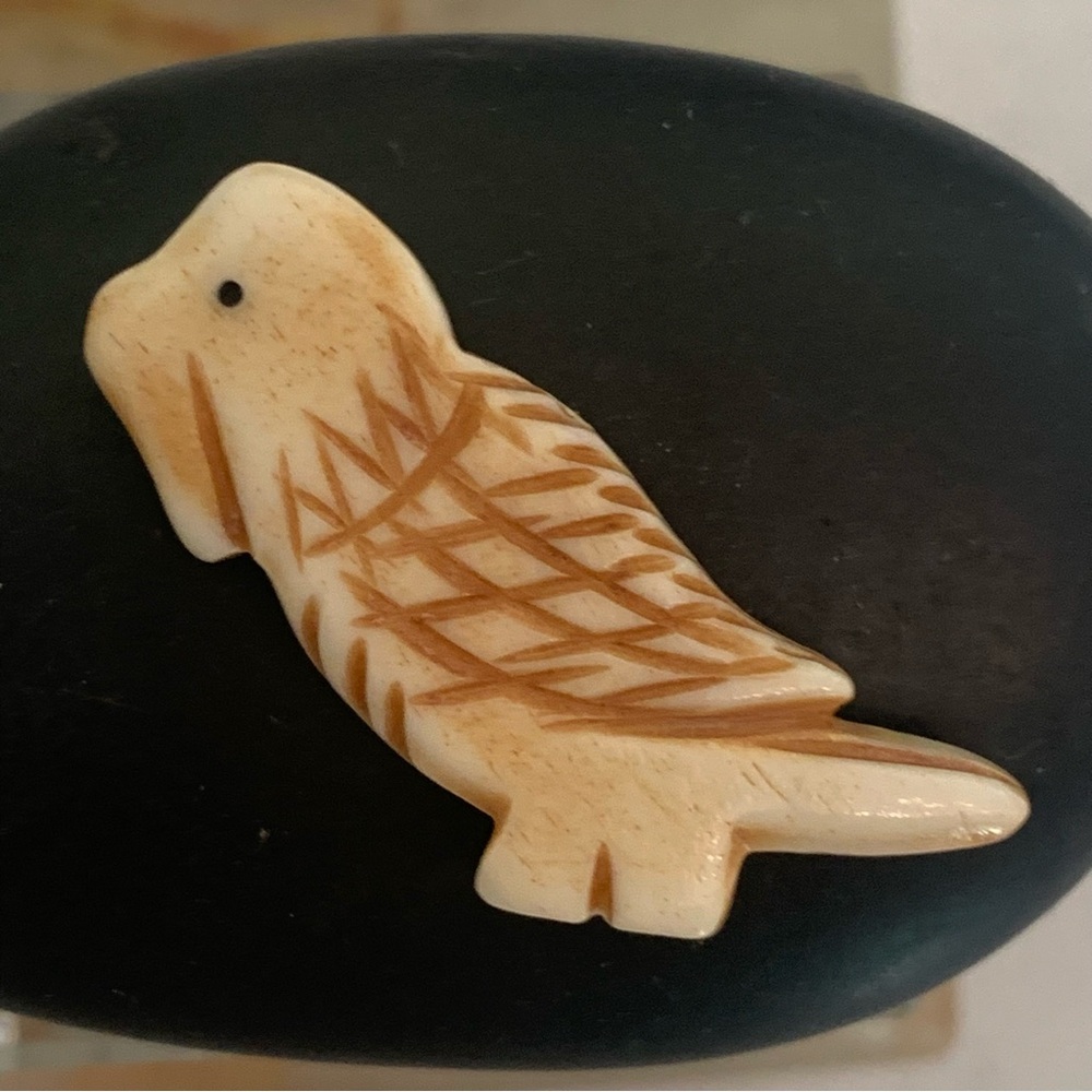 Vintage Hand Carved Bird Bone Bead Fetish Native American Style Mini Animal 1.4"